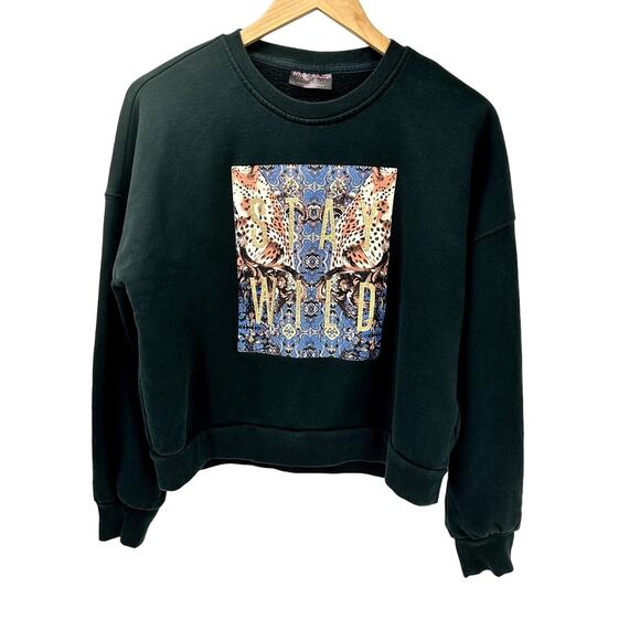 Betsey Johnson Sweatshirt Womens Medium STAY WILD Green Crop Performance - Picture 1 of 7